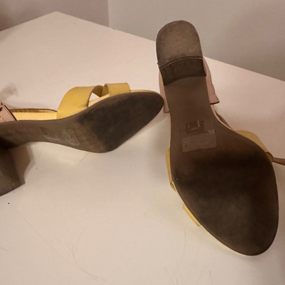 Sandals - Picture 5 of 5